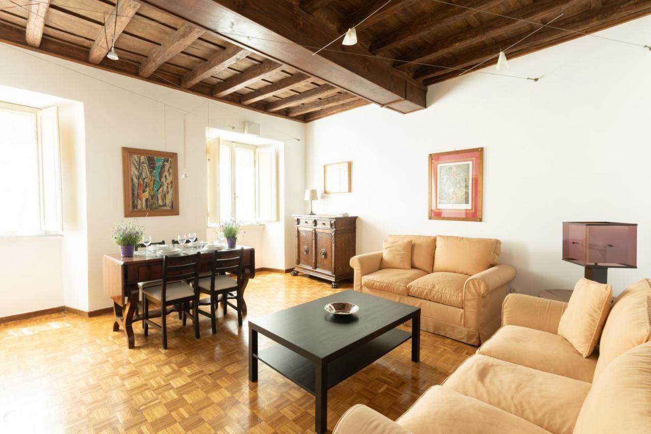 شقة Spectacularly Bright, By Piazza Navona And The Pantheon - A/C, Wifi, Elevator روما المظهر الخارجي الصورة