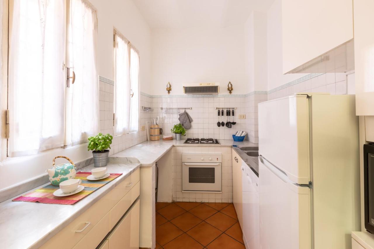 شقة Spectacularly Bright, By Piazza Navona And The Pantheon - A/C, Wifi, Elevator روما المظهر الخارجي الصورة