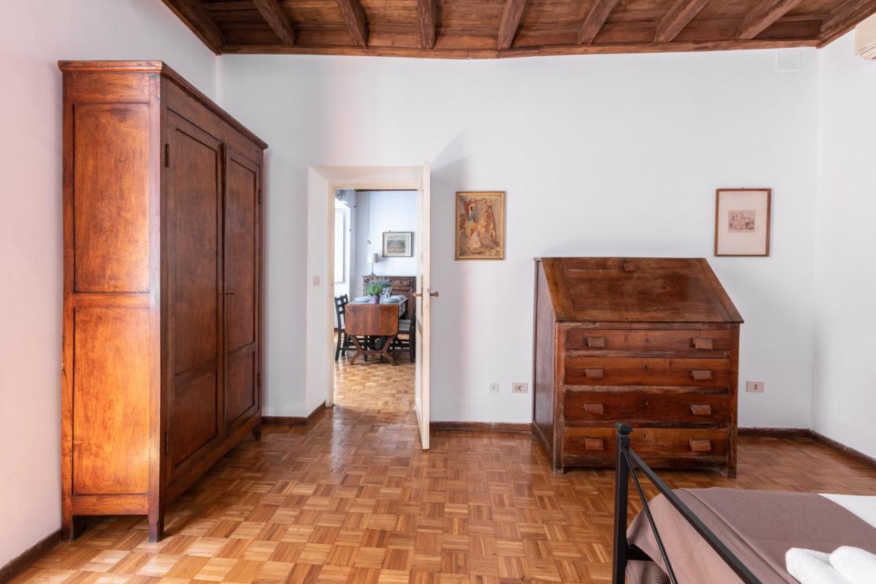 شقة Spectacularly Bright, By Piazza Navona And The Pantheon - A/C, Wifi, Elevator روما المظهر الخارجي الصورة